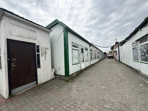 коммерческая по адресу Полесская ул., 1