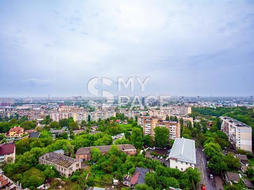 квартира по адресу Петропавловская ул., 40
