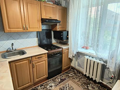 квартира за адресою Заводська вул., 61