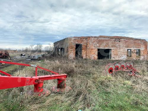 ділянка за адресою с. Вовчків, Травнева, 1