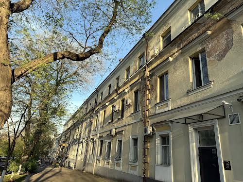 квартира за адресою Єврейська вул., 13