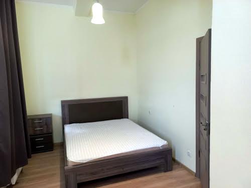 квартира за адресою Світлицького вул., 35