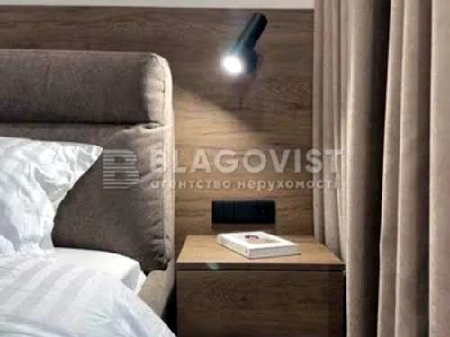 квартира за адресою Олександра Олеся вул., 7
