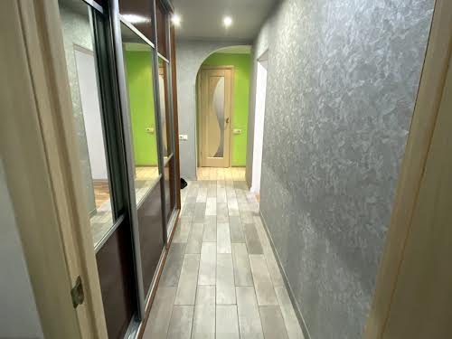 квартира за адресою Кропивницького вул., 88