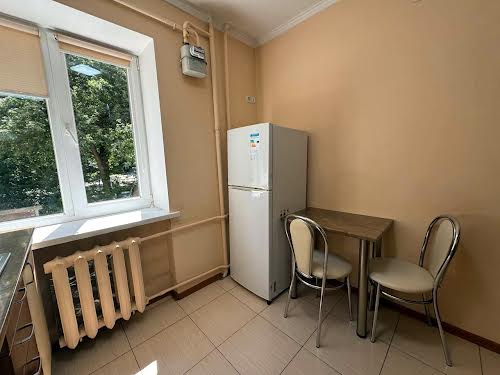 квартира за адресою Студентська вул., 8