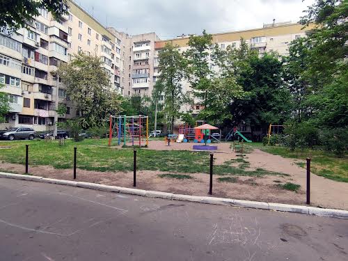квартира за адресою Одеса, Заболотного Академіка вул., 56