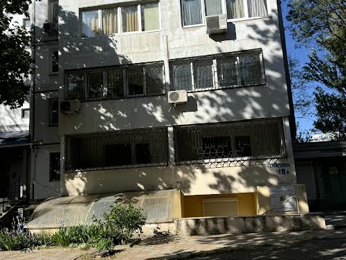 квартира по адресу Генерала Петрова ул., 18а