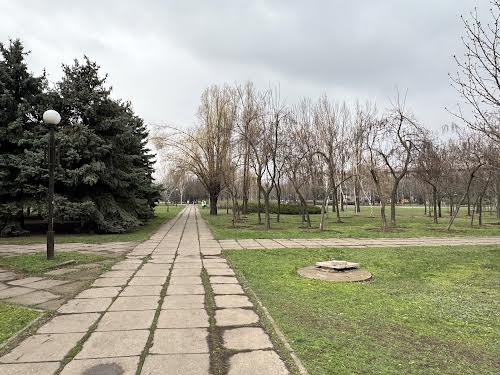 коммерческая по адресу Виталия Матусевича ул. (XXII Партсъезда), 2