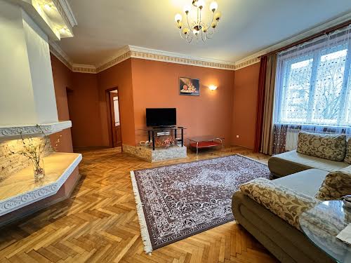 квартира за адресою Соломії Крушельницької вул., 23