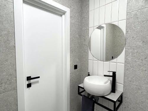 квартира за адресою Будівельників вул., 5
