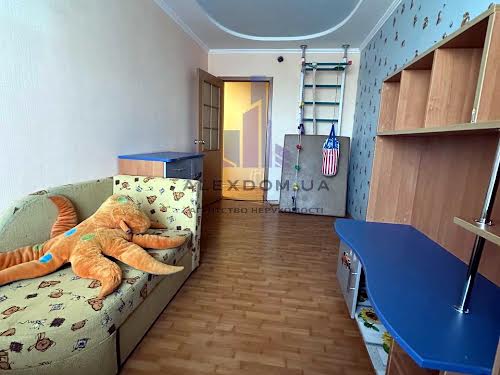 квартира за адресою Перемоги просп., 18