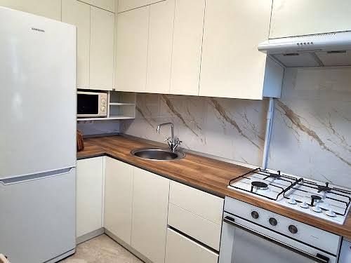 квартира по адресу Миколайчука ул., 10