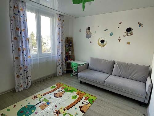 квартира за адресою Авраама Лінкольна вул., 6