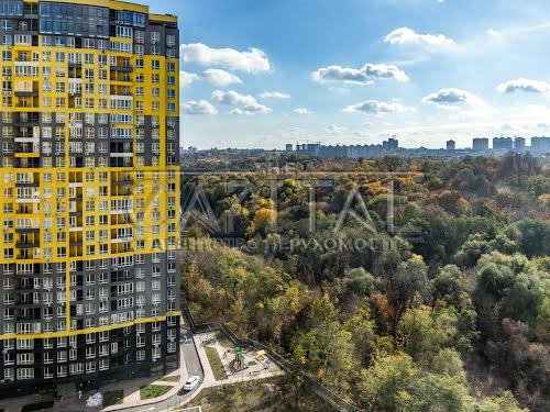 квартира за адресою Петра Радченка вул., 27-В