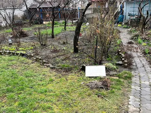 будинок за адресою Садова 80