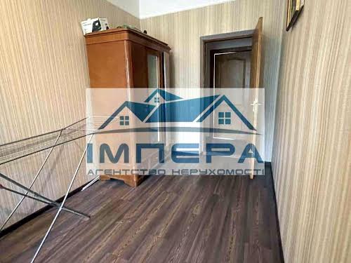 квартира за адресою Соборності вул. (Жовтнева), 70