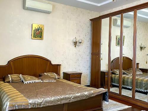квартира за адресою Ляпунова вул., 16
