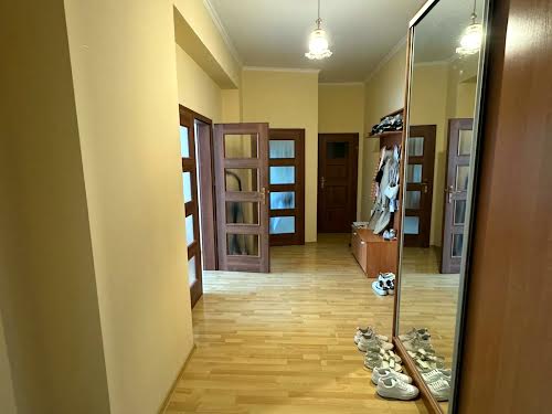 квартира за адресою Ярослава Ярославенка вул., 29