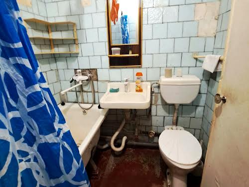 квартира за адресою вул. Молодогвардійська, 3