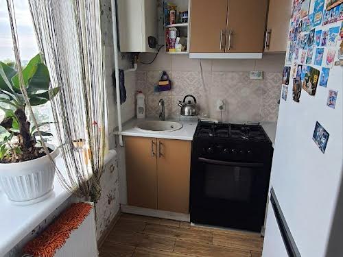 квартира за адресою Гетьмана Мазепи вул. (Красовського), 32