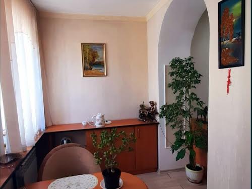 комерційна за адресою Гоголя вул., 51