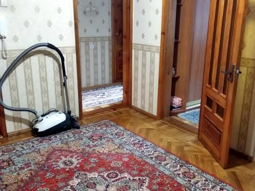 кімната за адресою Оноре де Бальзака вул., 61а