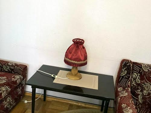 квартира за адресою Олександра Махова вул. (Жолудєва), 4-В