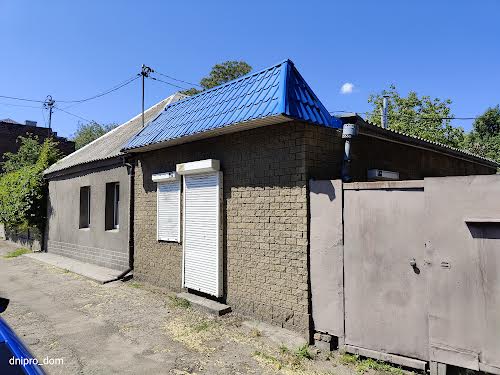 комерційна за адресою Щепкіна вул., 2