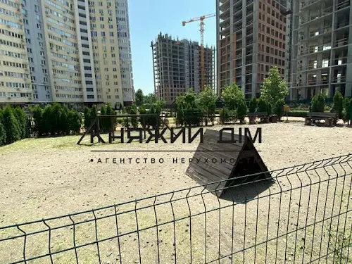 квартира за адресою Академіка Глушкова просп., 9-В