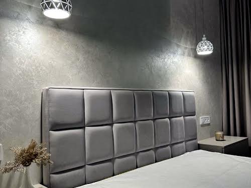 квартира за адресою Космічна вул., 5