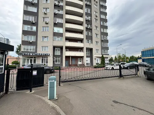 квартира за адресою Героїв полку 
