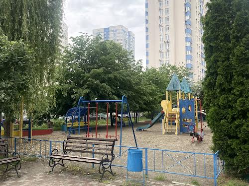 квартира за адресою Драгоманова, 6а