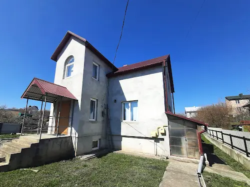 дом по адресу Центральна