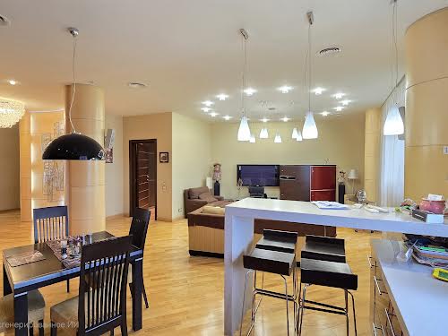 квартира за адресою Петра Болбочана вул. (Клапцова), 52