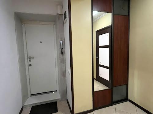 квартира за адресою Роксоляни вул., 61