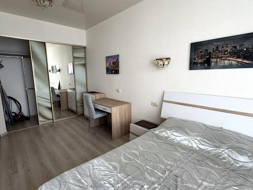 квартира за адресою Французький бульв., 60г