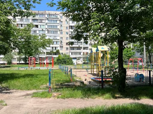 квартира по адресу Зои Гайдай ул., 9-А