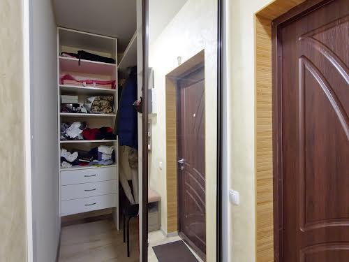 квартира по адресу Подільська ул., 115