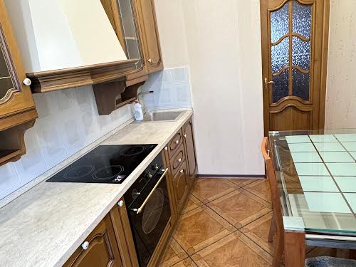 квартира за адресою Калинова вул., 61