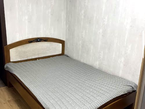 квартира за адресою Ярослава Мудрого вул. (Петровського), 38