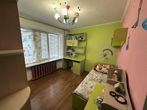 квартира за адресою Артема, 34