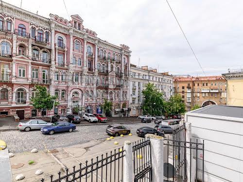 квартира по адресу Лютеранская ул., 7/10