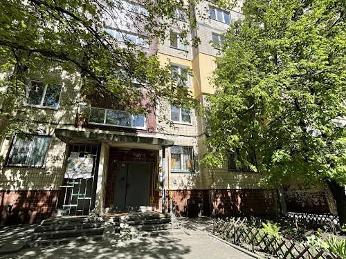квартира за адресою житловий масив Тополя-3 вул., 30