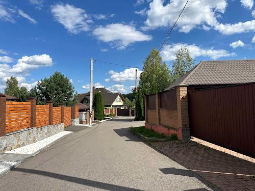 будинок за адресою Молодіжна, 24