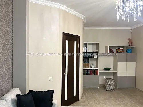 квартира за адресою майдан Героїв Небесної Сотні пл. (Руднєва майдан), 14/1