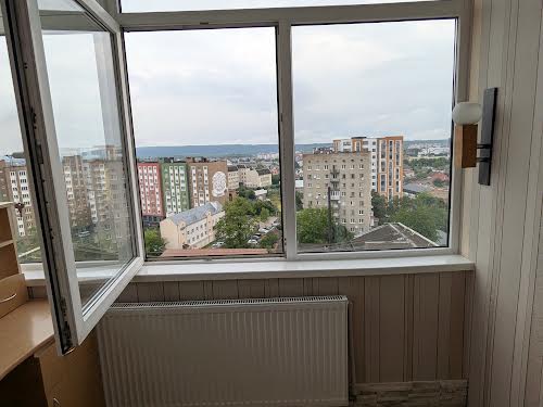 квартира за адресою Богдана Хмельницького вул., 53