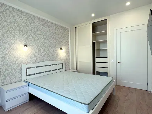 квартира за адресою Бориса Литвака вул. (Заславського), 36