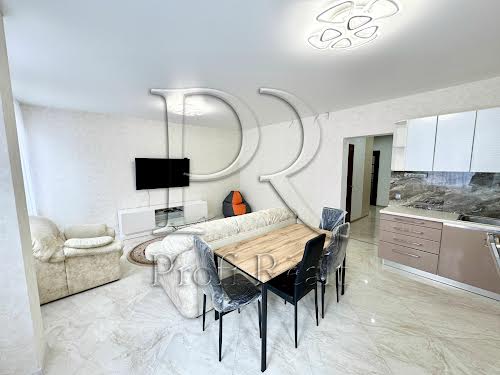 квартира за адресою Регенераторна вул., 4 к9