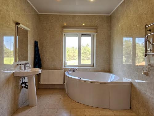 квартира по адресу пгт. Куриловка, Озерна, 2а