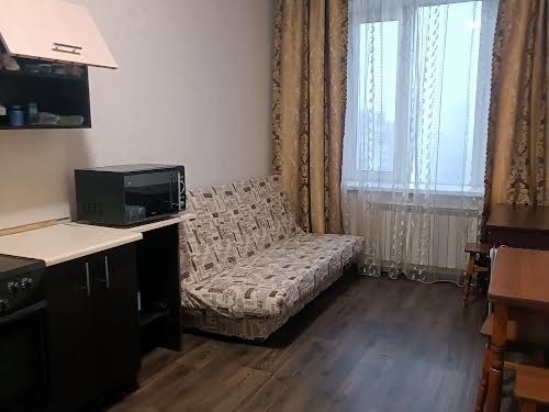 квартира за адресою Срібнокільська вул., 3 б